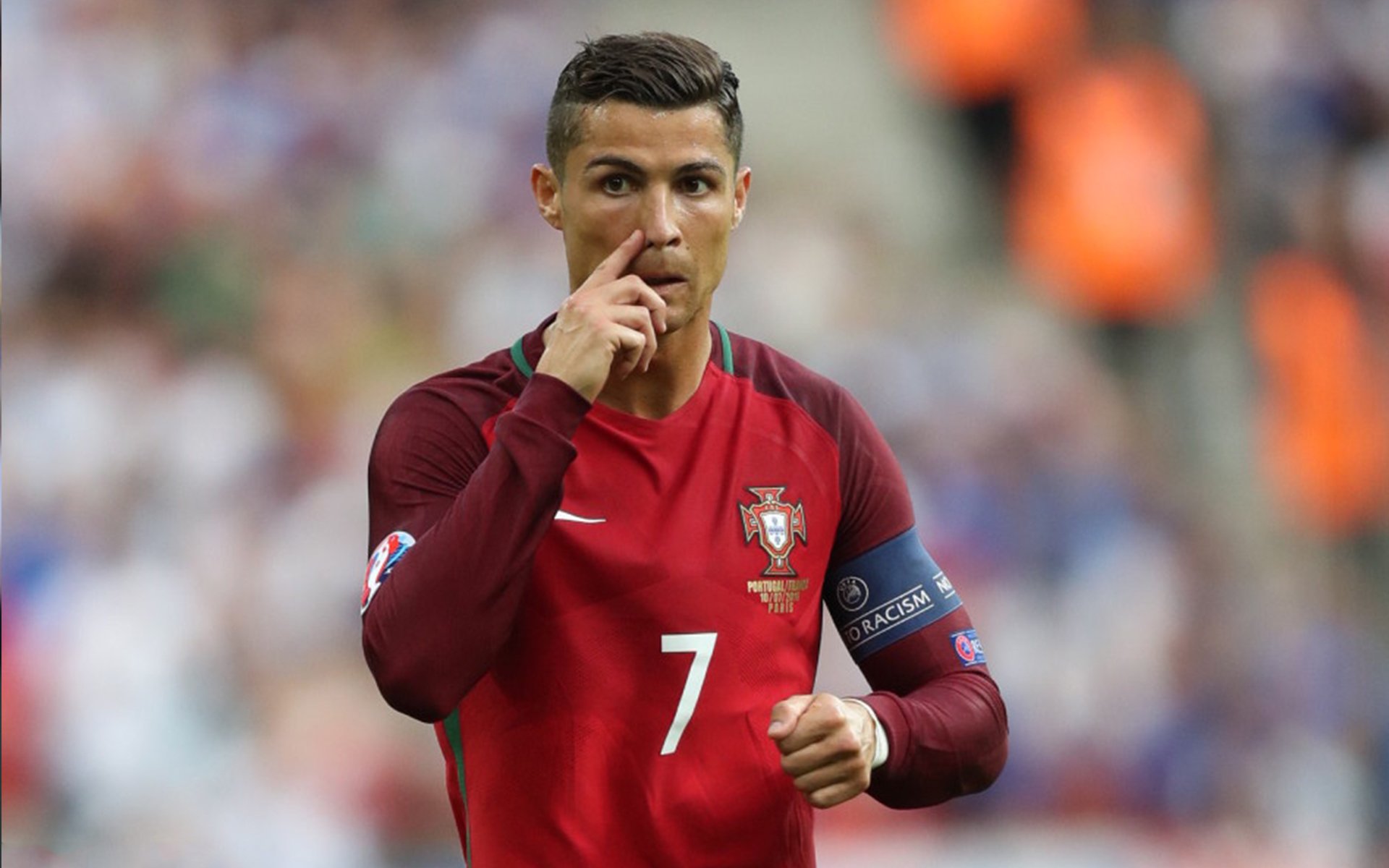 女子足球发展基金设立专项计划支持职业路径建设，女子足球训练营